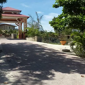 *** Hotel Habitation Haiti